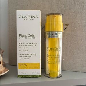 Clarins plant gold oil emulsion